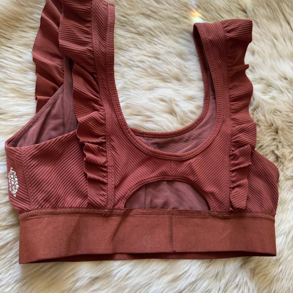 FP Movement Ruffle Me Up Bra Medium NWOT - Picture 3 of 4